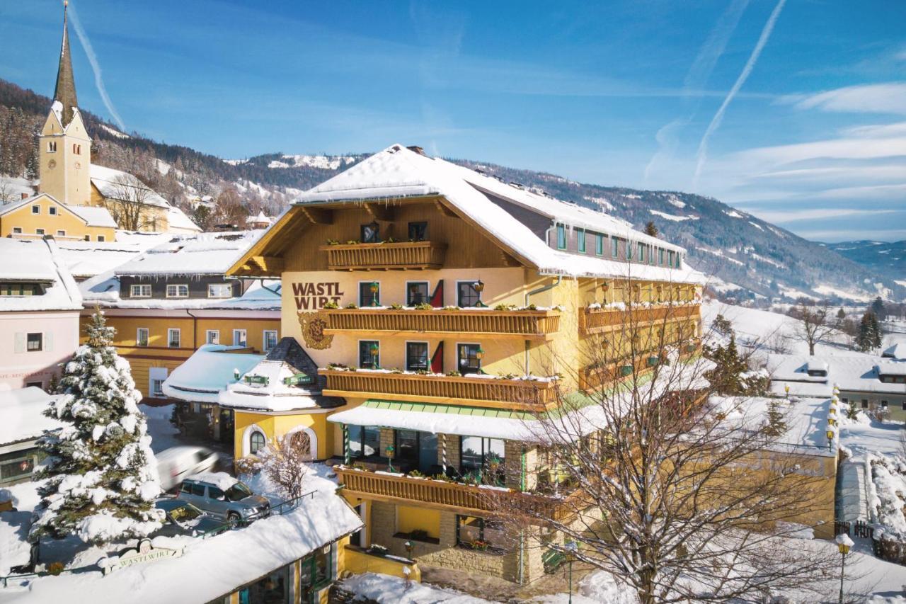 Hotel & Restaurant Wastlwirt Sankt Michael im Lungau Dış mekan fotoğraf
