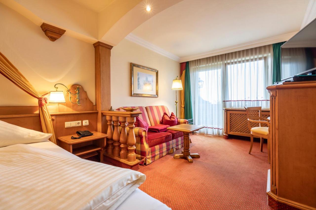 Hotel & Restaurant Wastlwirt Sankt Michael im Lungau Dış mekan fotoğraf