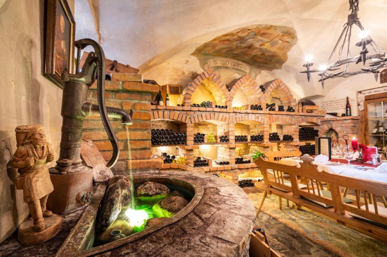 Hotel & Restaurant Wastlwirt Sankt Michael im Lungau Dış mekan fotoğraf