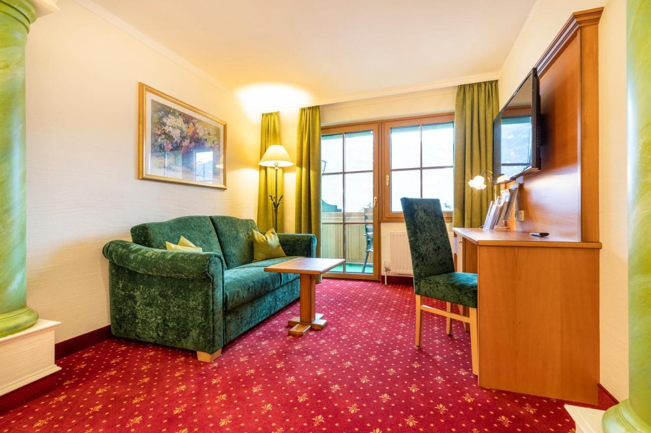 Hotel & Restaurant Wastlwirt Sankt Michael im Lungau Dış mekan fotoğraf